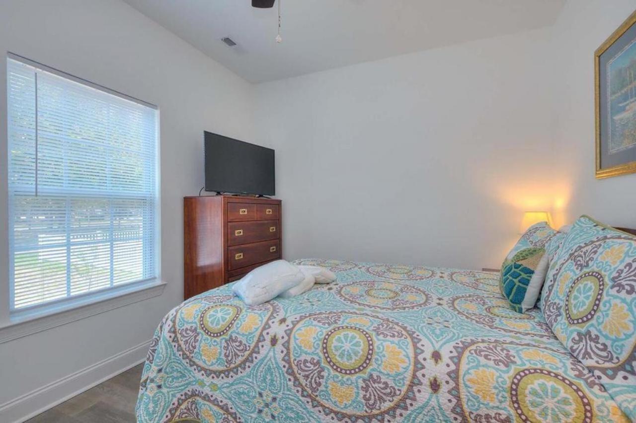 Villa Shrimp On The Barbee Oak Island Exterior foto